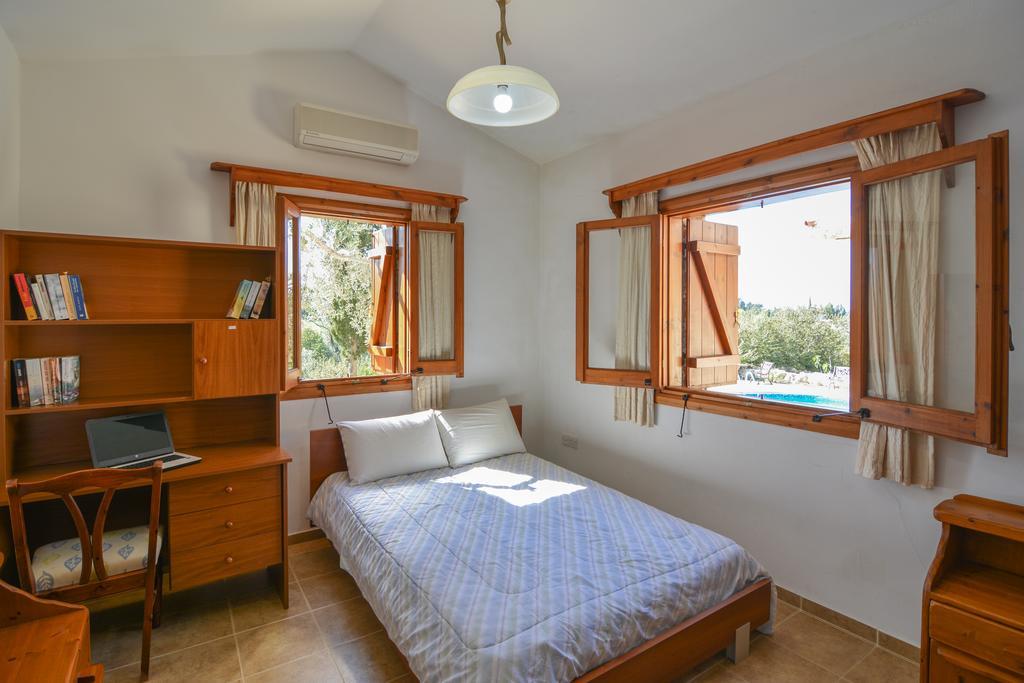 La Estancia Полис Экстерьер фото